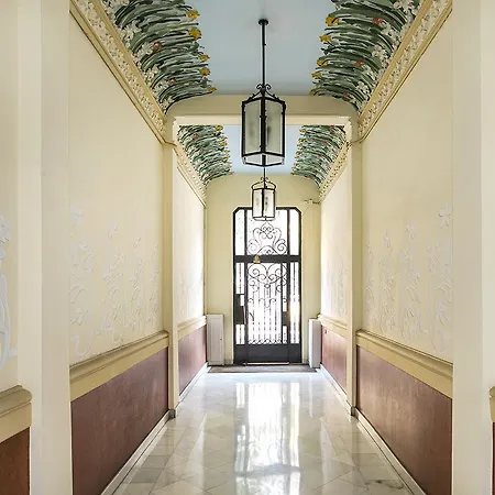 Quiet, Comfy And Central! Paseo De Gracia Lejlighed