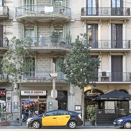 Quiet, Comfy And Central! Paseo De Gracia Barcelona
